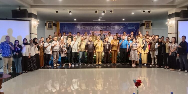 Balmon Batam dan Diskominfo Kepri Gelar Sosialisasi Penggunaan Frekuensi Radio Tertib, Efektif, dan Aman