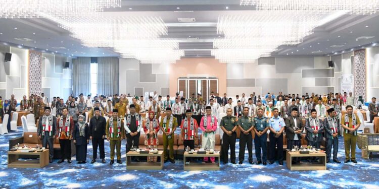 Sekdaprov Adi Prihantara Buka Rakorda BAZNAS Kepri