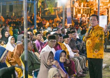 Gubernur Ansar Silaturahmi dengan Masyarakat Mantang, Paparkan Program Strategis dan Pembangunan