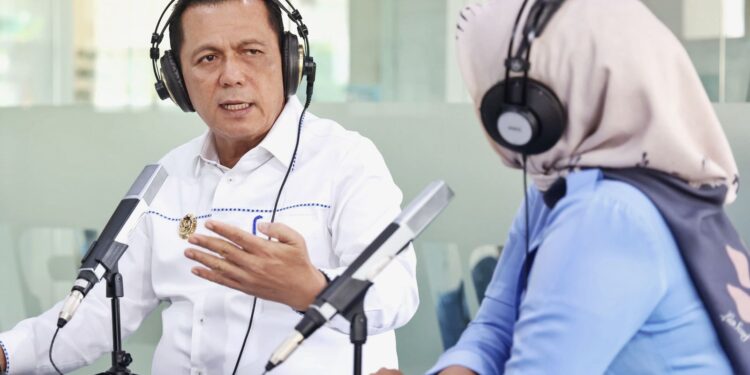 Gubernur Ansar Paparkan Visi, Misi, dan Program Unggulan dalam Dialog di RRI Tanjungpinang