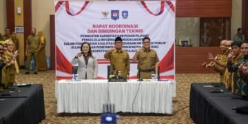 Rakor dan Bimtek PPID, Upaya Mendorong Seluruh OPD Kepri Raih Predikat Informatif