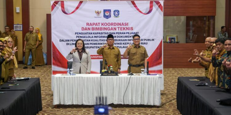 Rakor dan Bimtek PPID, Upaya Mendorong Seluruh OPD Kepri Raih Predikat Informatif