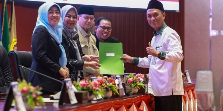 Kepri Sahkan Perda Pengelolaan Barang Milik Daerah.