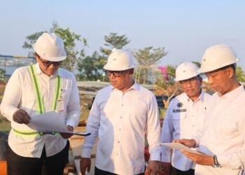 Wagub Nyanyang Pastikan Renovasi Masjid Raya Nur Ilahi Sesuai Desain dan Berkualitas